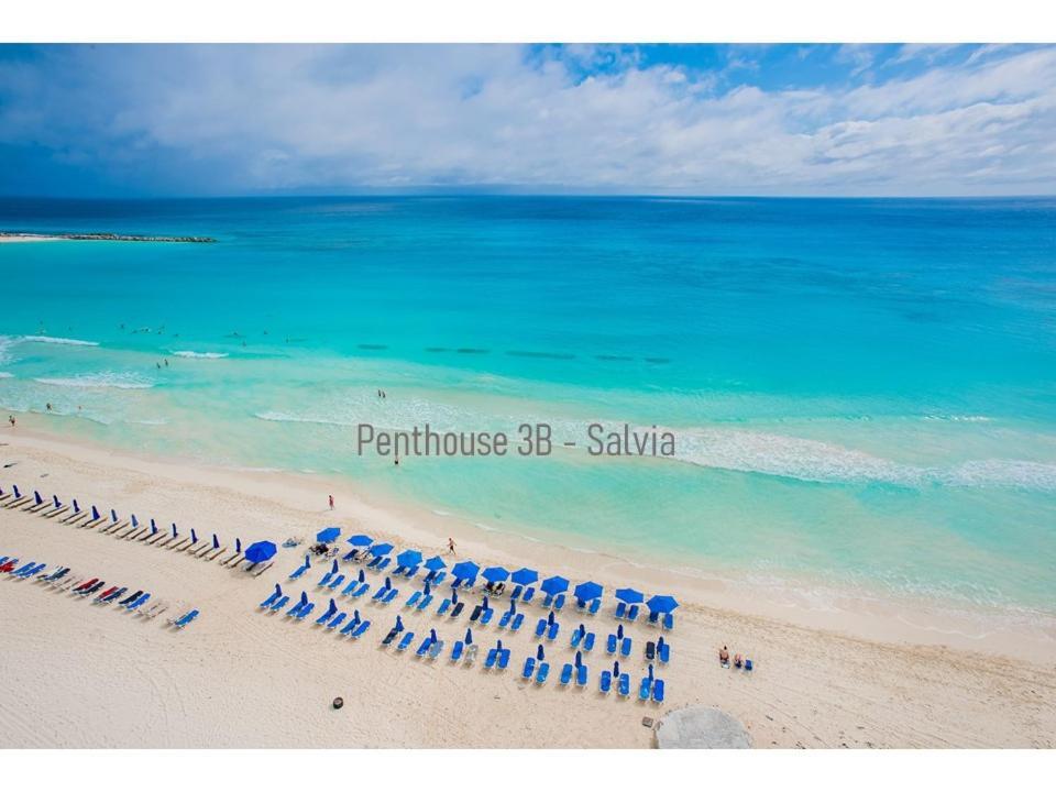 2 Story Oceanfront Penthouses On Cancun Beach! 外观 照片
